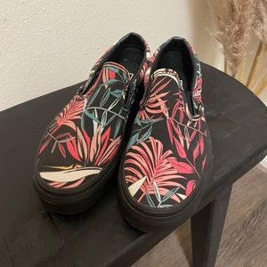 Vans slip on